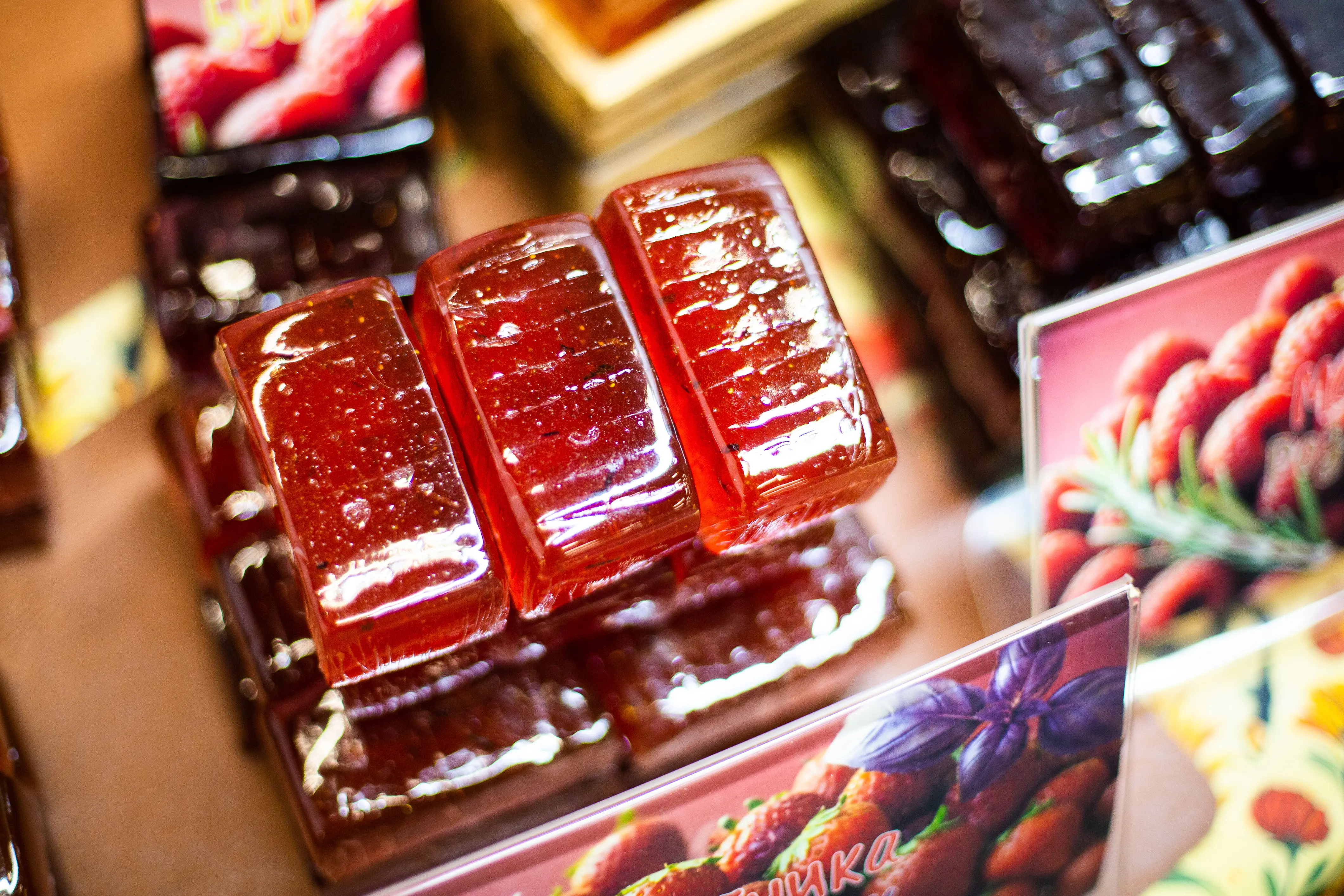 Мармелад Котёл на православной ярмарке — витрина с продукцией